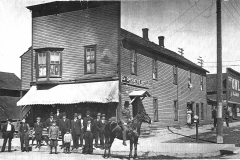 Cooperative Hotel