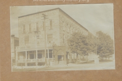 McKinnon Hotel