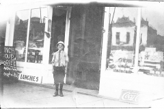 Grandma Van Lunch Counter