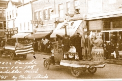 Cadillac-Parade-1918-11-14-Peace-Parade-14