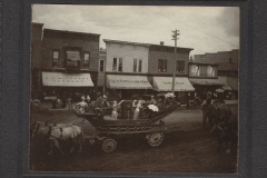 Cadillac-Parade-Circus-Parade-On-Mitchell-Street