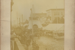 Cadillac-Parade-Free-Fair-on-the-corner-of-Harris-and-Mitchell-1897-09-15-4