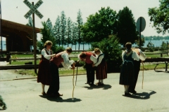 Cadillac-Parade-Raising-The-May-Pole-3