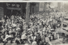 Cadillac-Parade-Royal-Hotel-on-Harris-Street