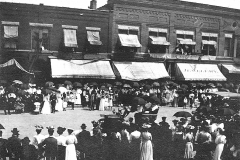 Parade on Mitchell Street