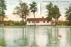 Lake Mitchell Cottage