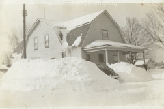 318 East Pine