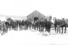 Sours Camp Crew and their Horses