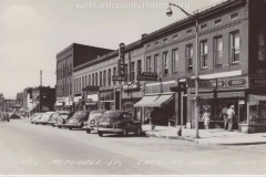 North Mitchell Street, 200 Block, East Side