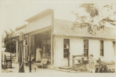 Jennings-Business-Nettie-Colleens-Store