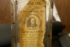Cadillac-Objects-Dr.-Leeson-Tiger-Oil-Bottle-5