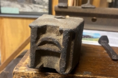 Cadillac-Objects-Labar-Log-Mark-Hammer-5