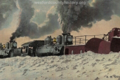 Cadillac-Railroad-Clearing-Tracks-During-The-Winter