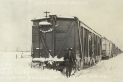 Cadillac-Railroad-Pennylvania-Railroad-In-The-Winter-3