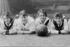 1916 Girls Basketball Team