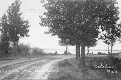 North Boulevard as a Dirt Road, 1909