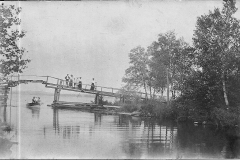 Footbridge over the Canal