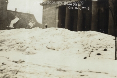 Cadillac-Weather-Snow-Scene-In-Front-Of-Post-Office