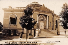 Cadillac Public Library