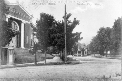 Cadillac Public Library