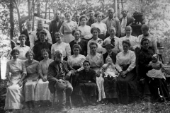 Herby Coll. Jobe Hoxey with Group